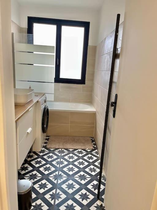 Magnifique Appartement Neuilly Sur Marne Entre Paris Et Disneyland Εξωτερικό φωτογραφία